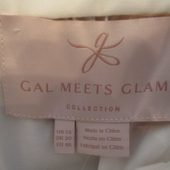 Gal Meets Glam Desiree NWT - Picture 10 of 11